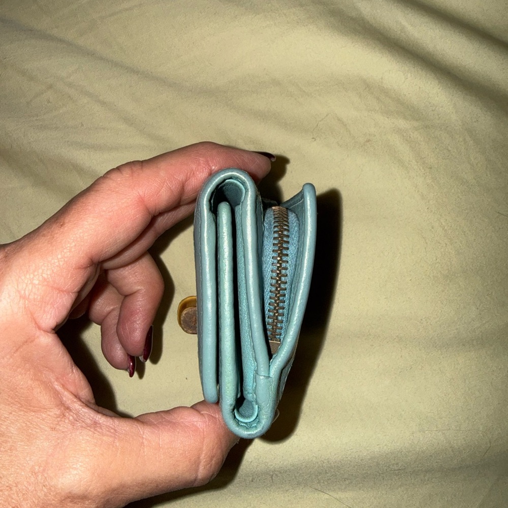 Gucci Teal Leather Wallet with Bamboo Accent - Picture 5 of 10